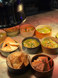 Photo n°16 de L'Alimentation Foodstore Labège - Restaurant & Bar à Labège (Cuisine française moderne)