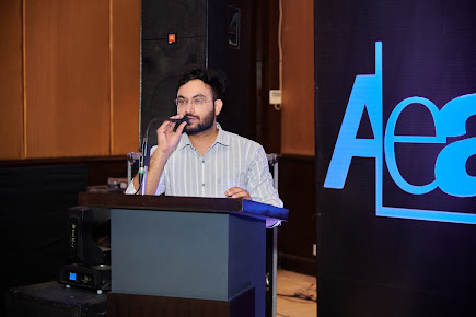 Af1qippbyqahpthdrn5ntkaepjgy8jcgrl5ddljplu3u=s435 K No