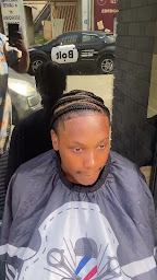 Photo n°3 de BARBER 5 à Saint-Denis (Salon de coiffure)