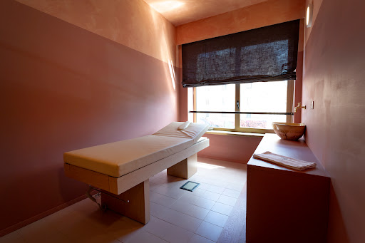 XBENE Bologna Gallery - Italy