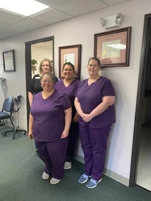 A PINEYWOODS HOME HEALTH CARE INC - Photo 4