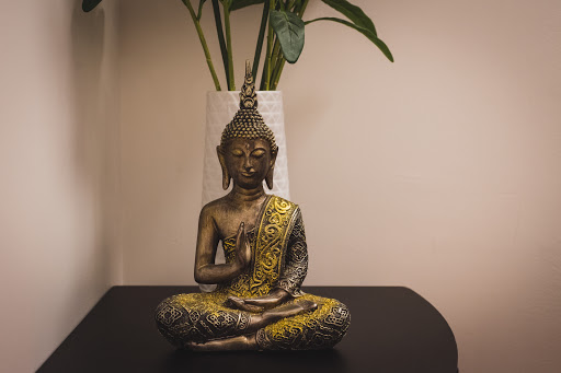 OM Wellness Clinic and Beauty Therapies - Thumbnail