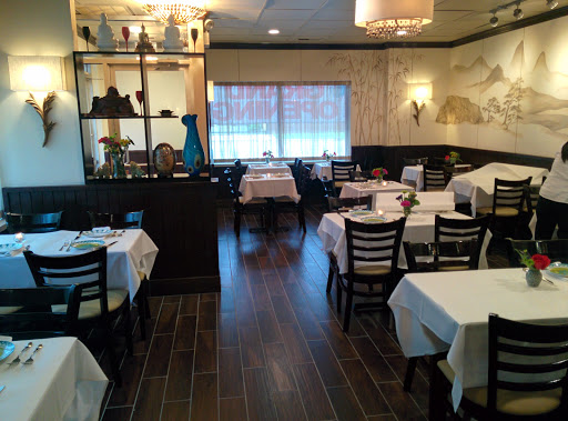 Thithi's Restaurant - Visual