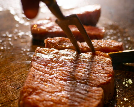 ステーキ・鉄板焼き 大栄
