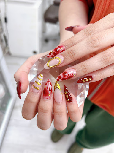 Lavish Nails Spa Newark - Thumbnail