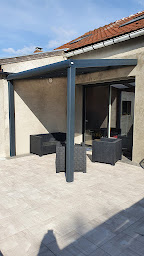 Photo n°11 de Le Volet Héninois à Courrières (Vitrier)