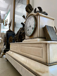 Photo n°7 de Au Coeur du Temps - Auray à Auray (Magasin de meubles)