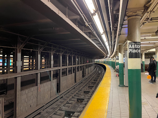 Astor Pl