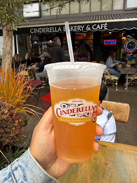 Cinderella Bakery & Cafe by null