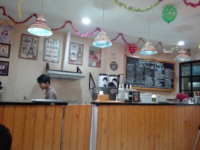 Photos of YOSH MILK TEA