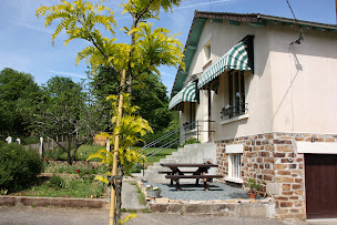 Photo n°7 de Hondvriendelijke vakantiewoning Le-Papillon à Dournazac (Agence de location de chalets)