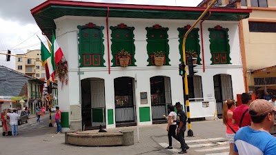 Photos of Parque Principal Plaza De Bolivar