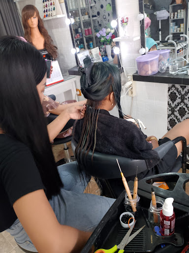 D'VA GLAMOUR "Beauty salon & Hair extensions"