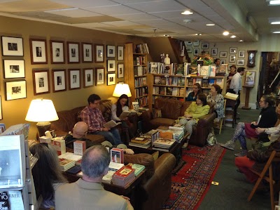 Landmark Booksellers | Franklin, Tennessee