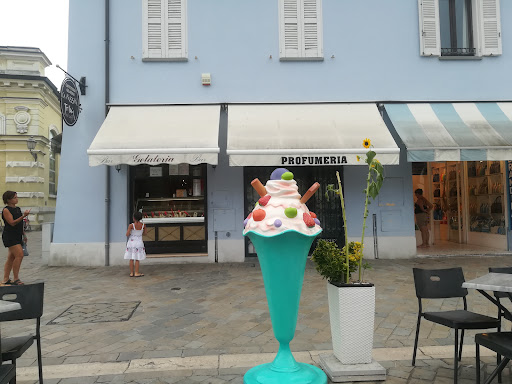 Bar Gelateria La Piazzetta di Lenge Pasquale