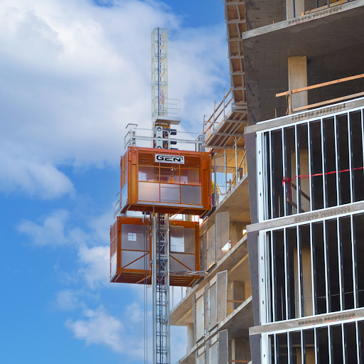 GEN - Gruas Torre, Elevadores de Obra, Indusfrancia - Thumbnail