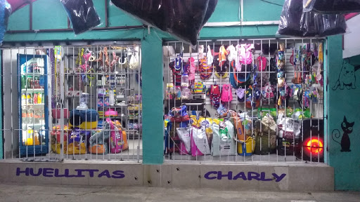 Huellitas Charly