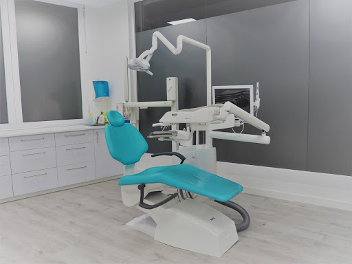 CLÍNICA DENTAL VILANOVA ROTLLAN - Thumbnail