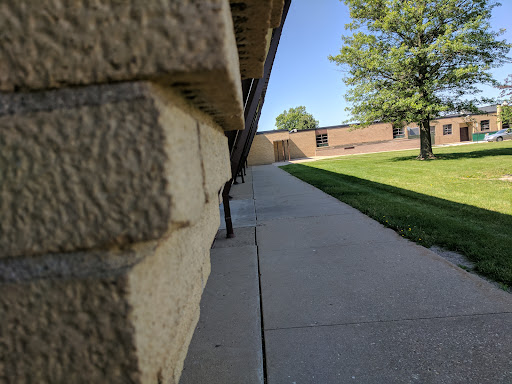 Bushnell-Prairie City High School - Thumbnail