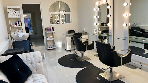 Miriam León - Estética Expertos Kérastase