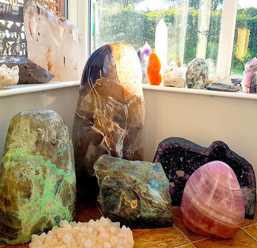 Large Crystals - Visual