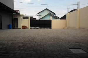 deKOST Madiun image