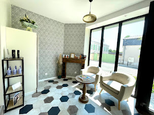 Photo n°3 de Le Studio CL à Yvré-l'Évêque (Salon de coiffure)