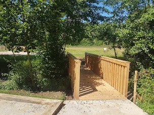 Photo n°52 de Camping Dordogne La Lénotte 3 étoiles à Monplaisant (Borne de recharge de véhicules électriques)