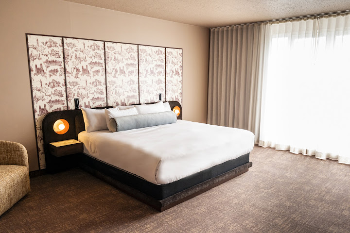 Le Saint-Sulpice Hotel Montreal by null