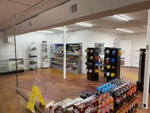 Sami's Mart - Visual