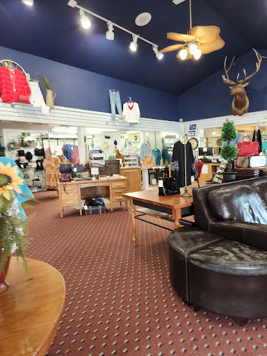 Blair's Landing Clothing Store - Thumbnail