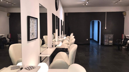Aurora hair and beauty - Thumbnail
