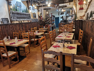 Photo n°31 de Restaurant l echauguette à Villefranche-de-Conflent (Restaurant français)