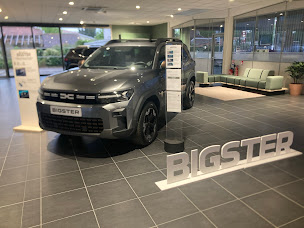 Photo n°3 de DACIA PONT DE LA MAYE - RRG à Villenave-d'Ornon (Concessionnaire automobile)