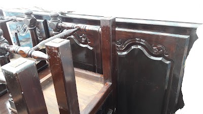 Photos of Oumlil pressing