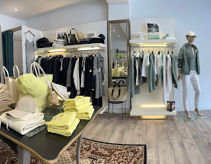 Photo n°3 de Inspiration à Dunkerque (Magasin de vêtements pour femmes)