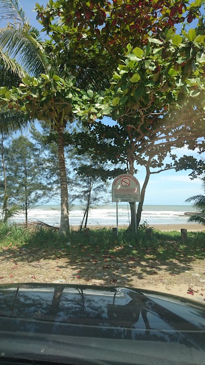 Photos of Penanjong Beach