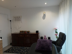 Photo n°3 de E. NICOLE Luxopuncture, sophrologie, gestion du stress, poids, arret du tabac, sommeil, menopause, anxiété, deprime, burn out à Bailly-Romainvilliers (Centre de bien-être)