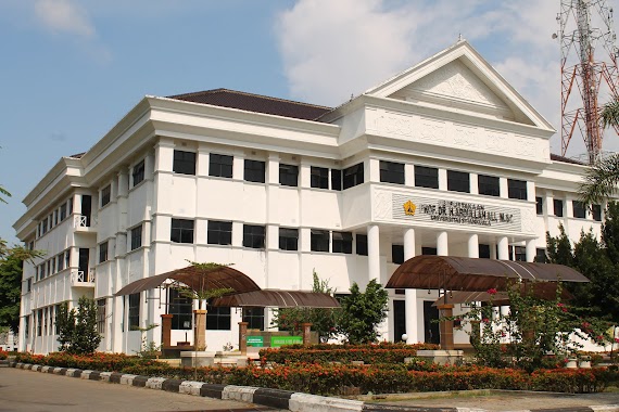 Perpustakaan Universitas Syiah Kuala, Author: Achmad Muhadjier 2