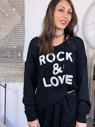 Photo n°11 de Mademoiselle Amnésia à Vienne (Salon de tatouage et piercing)