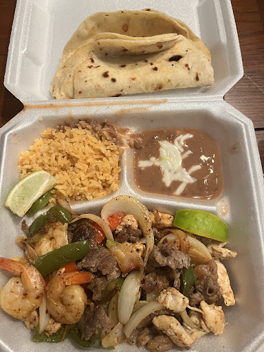 Lili's Luvianos Taqueria