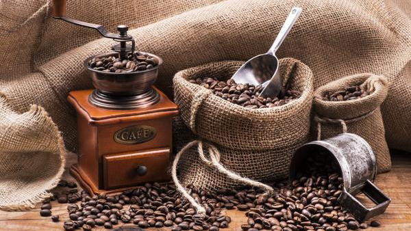 بقاله ومطحنة الحق ذ.م.م - صورة 4