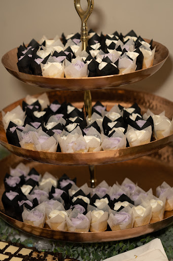Clock Tower Cupcakes - Visual