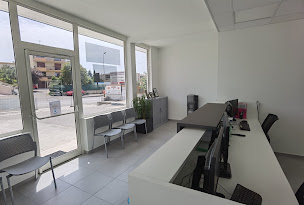 Photo n°1 de Albax Carrosserie - Cannes Mougins à Mougins (Service de remorquage)