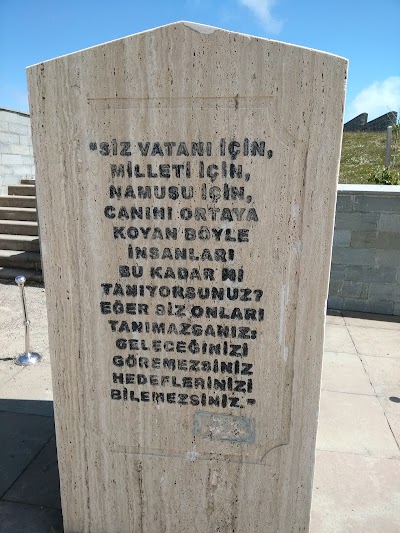 Photos of Sultanahmet Şehitler Tepesi