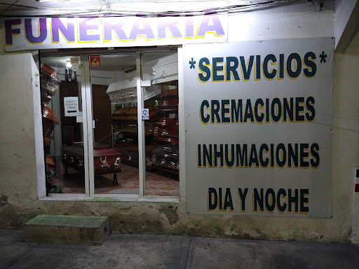 Funeraria: Adrian Tafoya