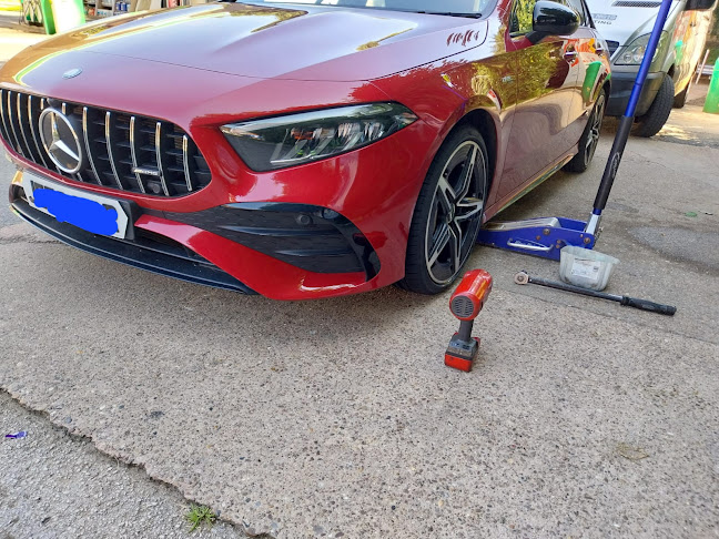 Tyre Shop NG8 & MOBILE Tyre service - Tire shop
