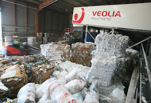 Photo n°7 de Centre de tri et traitement des déchets professionnels - Veolia à La Seyne-sur-Mer (Service de gestion des déchets)
