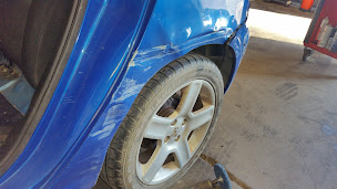 Photo n°14 de A l'atelier Pons Romain, les vallées à Rohan (Atelier de réparation de pneus)