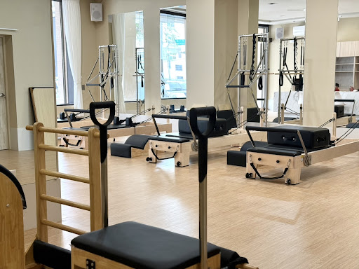 皮拉提斯器械館 - 皮拉提斯教室主要照片，展示教室環境和訓練設施